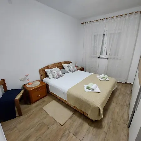 Apartment Badi